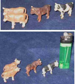 VACA FIGURA RESINA 4CMS